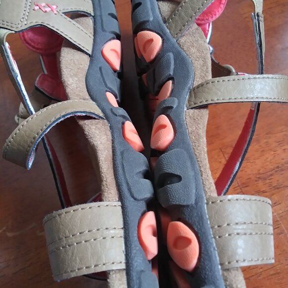 Merrell Women's Sandspur Rose Sandals Leather tan Shoes Size 8 Strappy - Picture 8 of 11